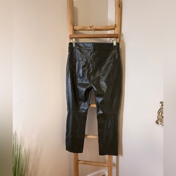 GAP Vintage Slim High Rise Vegan Faux Leather Pants Size 6P Green Mistletoe - Picture 3 of 8